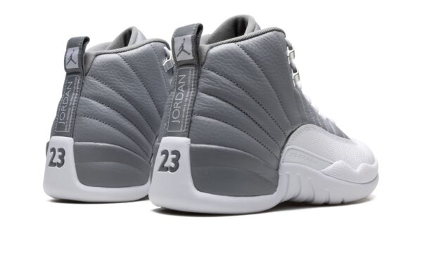 AIR JORDAN 12 - Sneakers - Alte - immagine 2